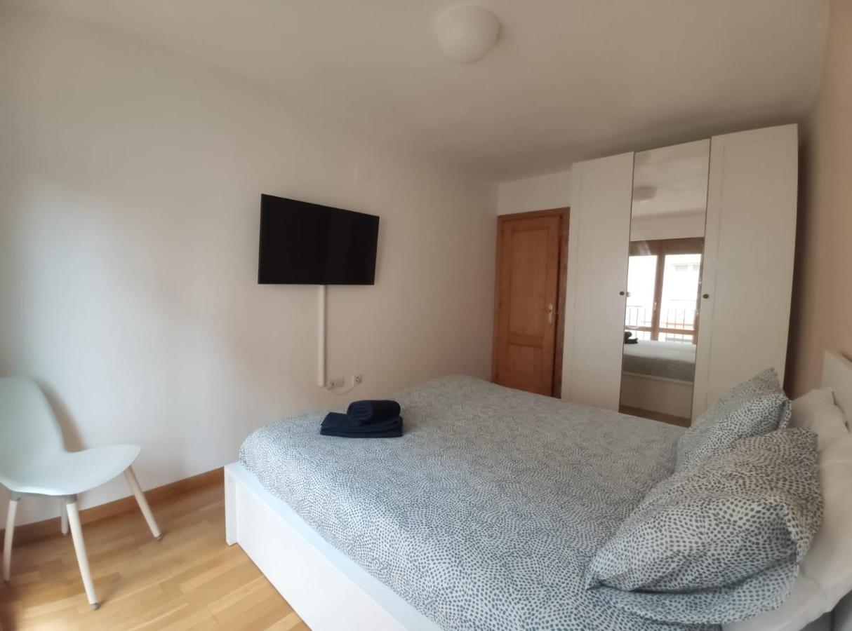 Apartamento Miral21 Jaca Buitenkant foto