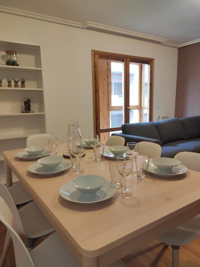 Apartamento Miral21 Jaca Buitenkant foto